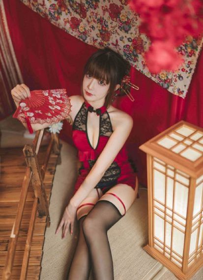 亚洲精品视频二区_HD完整视频观看